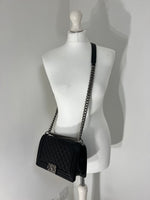 Load image into Gallery viewer, pre-loved-chanel
