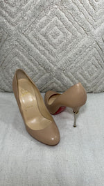 Load image into Gallery viewer, Christian Louboutin beige pumps - 6 UK
