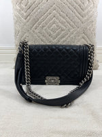 Load image into Gallery viewer, chanel-boy-bag-black-calfskin
