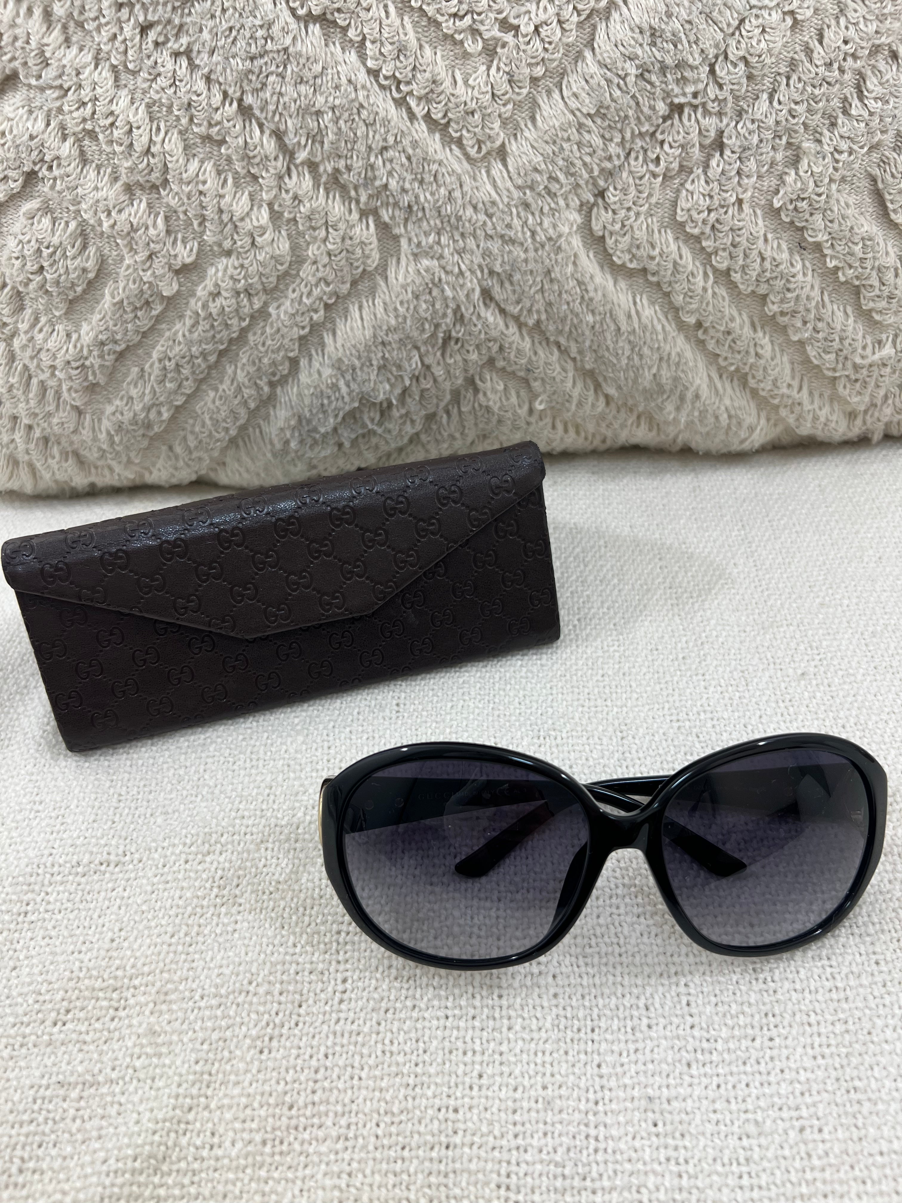 Gucci black sunglasses