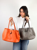 Load image into Gallery viewer, Longchamp Roseau Essential Tote Grained Leather Orange
