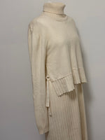Load image into Gallery viewer, Varana Arani 100% Fine Himalayan Cashmere Turtleneck and Ribbed Maxi Dress in Cream - M
