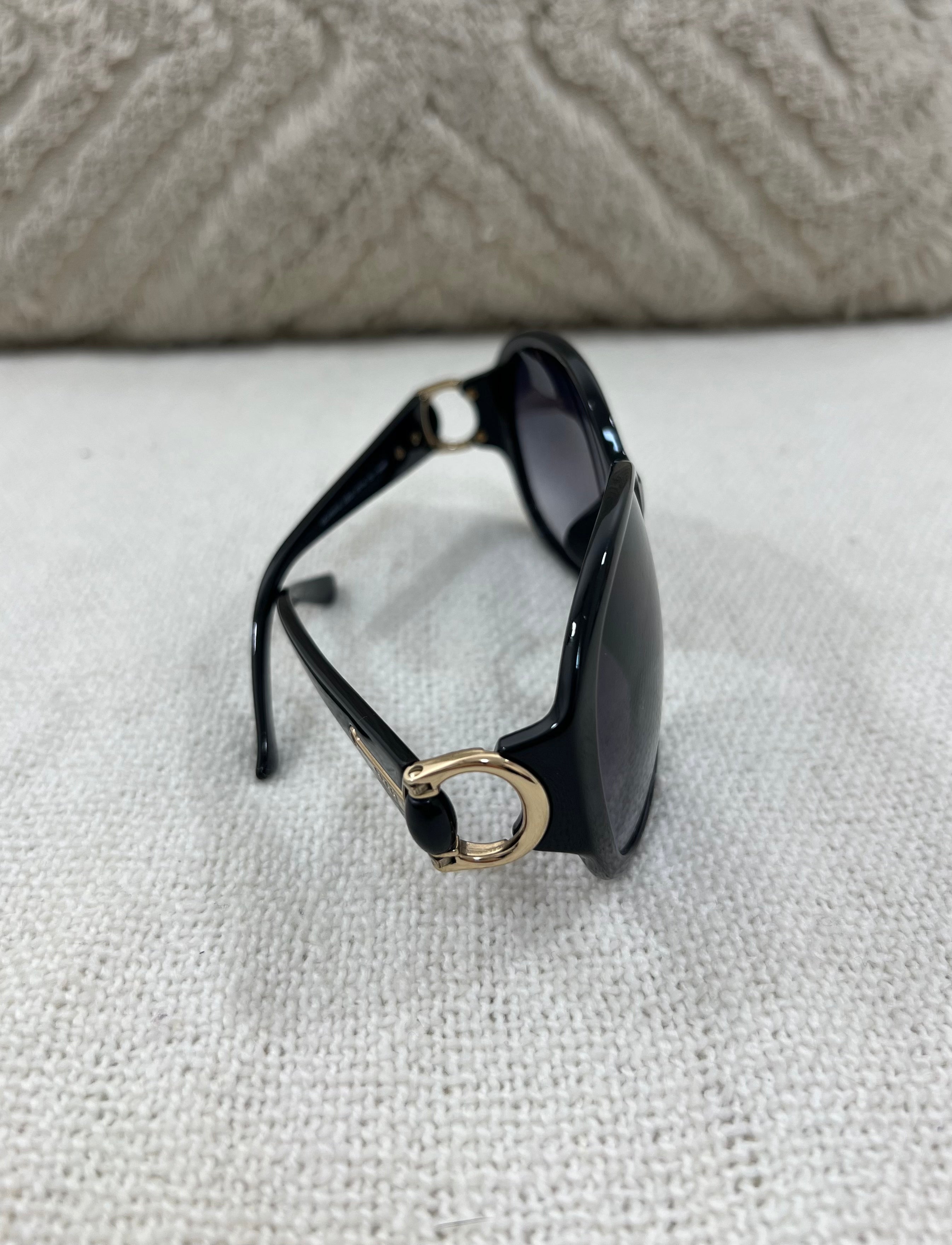 Gucci black sunglasses