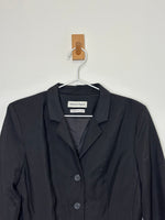 Load image into Gallery viewer, Weekend &amp; Beyond black Merino Wool Tailored Blazer - L
