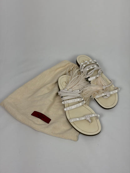 Valentino Garavani Rockstud Feather-Trimmed Flat Leather Sandals - Off-White - 5.5 UK