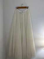 Load image into Gallery viewer, bridal-tulle-skirt
