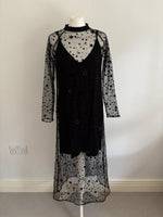 Load image into Gallery viewer, Missinclof sheer star dress - M
