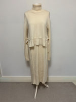 Load image into Gallery viewer, Varana Arani 100% Fine Himalayan Cashmere Turtleneck and Ribbed Maxi Dress in Cream - M
