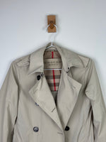 Load image into Gallery viewer, Burberry Brit Balmoral Packable Trench Coat Taffeta Beige - 4 UK
