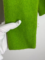 Load image into Gallery viewer, Alice + Olivia "Chara" lime Cashmere Crewneck jumper - XS (relaxed fit)
