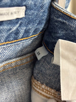 Load image into Gallery viewer, Closed pedal pusher heritage fit mid blue jeans - 6 UK
