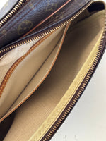 Load image into Gallery viewer, Louis Vuitton Reporter PM Monogram Canvas Brown
