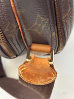 Load image into Gallery viewer, Louis Vuitton Reporter PM Monogram Canvas Brown
