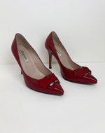 Load image into Gallery viewer, LK Bennett red scarpin - 4 UK
