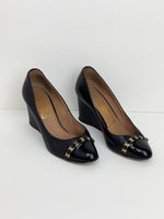 Load image into Gallery viewer, Salvatore Ferragamo black heels - 34 EU
