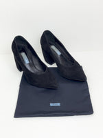 Load image into Gallery viewer, Prada black suede scarpin - 34.5 EU
