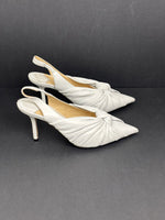 Load image into Gallery viewer, Jimmy Choo white scarpin - 34 EU
