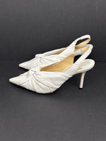 Load image into Gallery viewer, Jimmy Choo white scarpin - 34 EU
