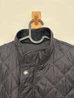 Load image into Gallery viewer, Menswear - Barbour Black Quilted Jacket - M
