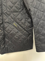 Load image into Gallery viewer, Menswear - Barbour Black Quilted Jacket - M
