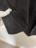 Load image into Gallery viewer, Menswear - Barbour Black Quilted Jacket - M
