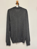 Load image into Gallery viewer, MENSWEAR - Dolce &amp; Gabbana grey v-neck jumper - M

