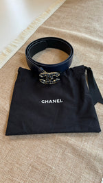 Load image into Gallery viewer, Chanel navy leather belt - 85cm
