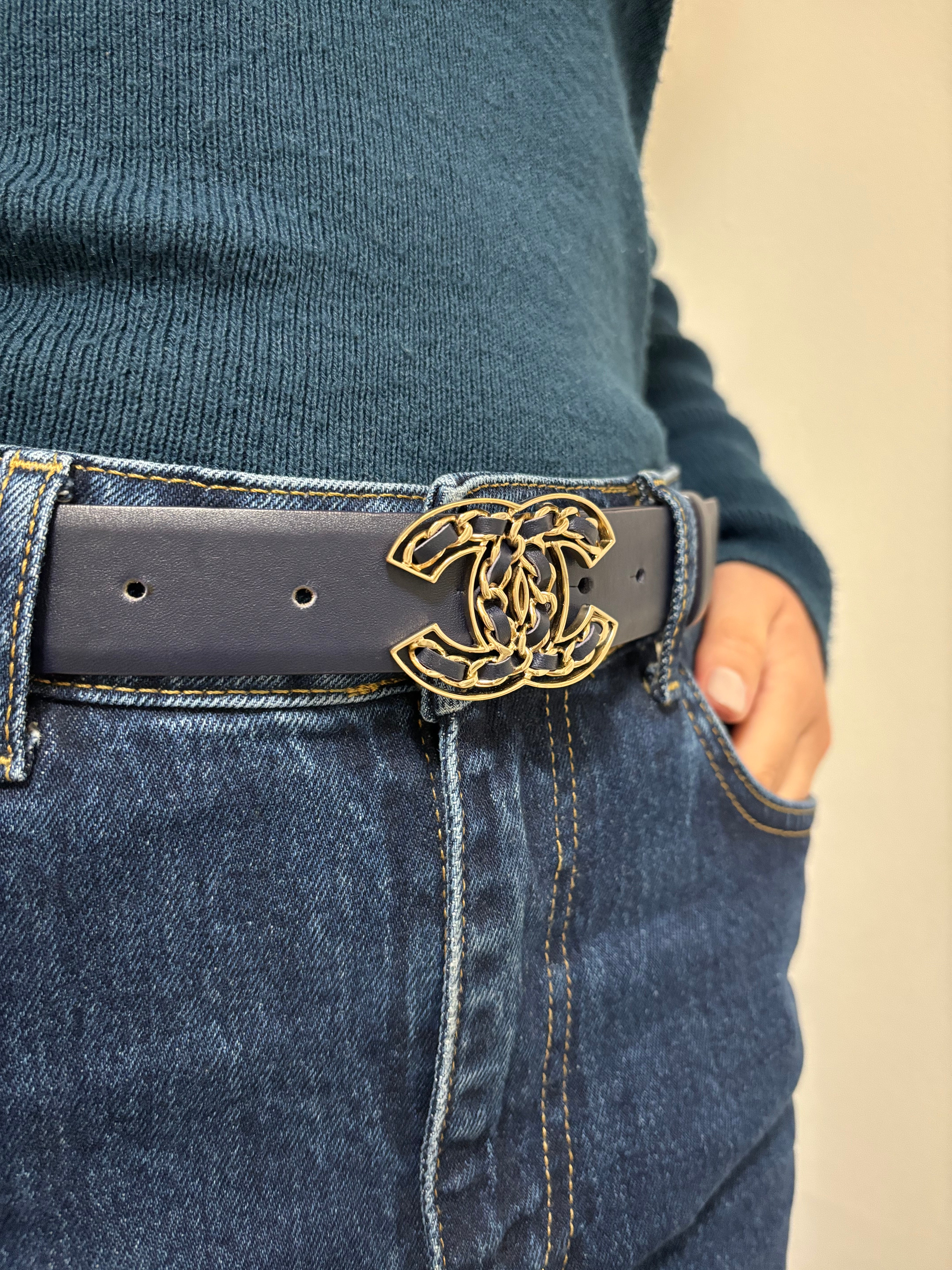 chanel-navy-leather-belt