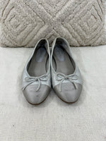 Load image into Gallery viewer, Chanel ballet flats  - 6 UK
