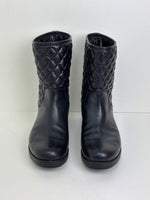 Load image into Gallery viewer, Moncler quilted leather boots - 5 UK

