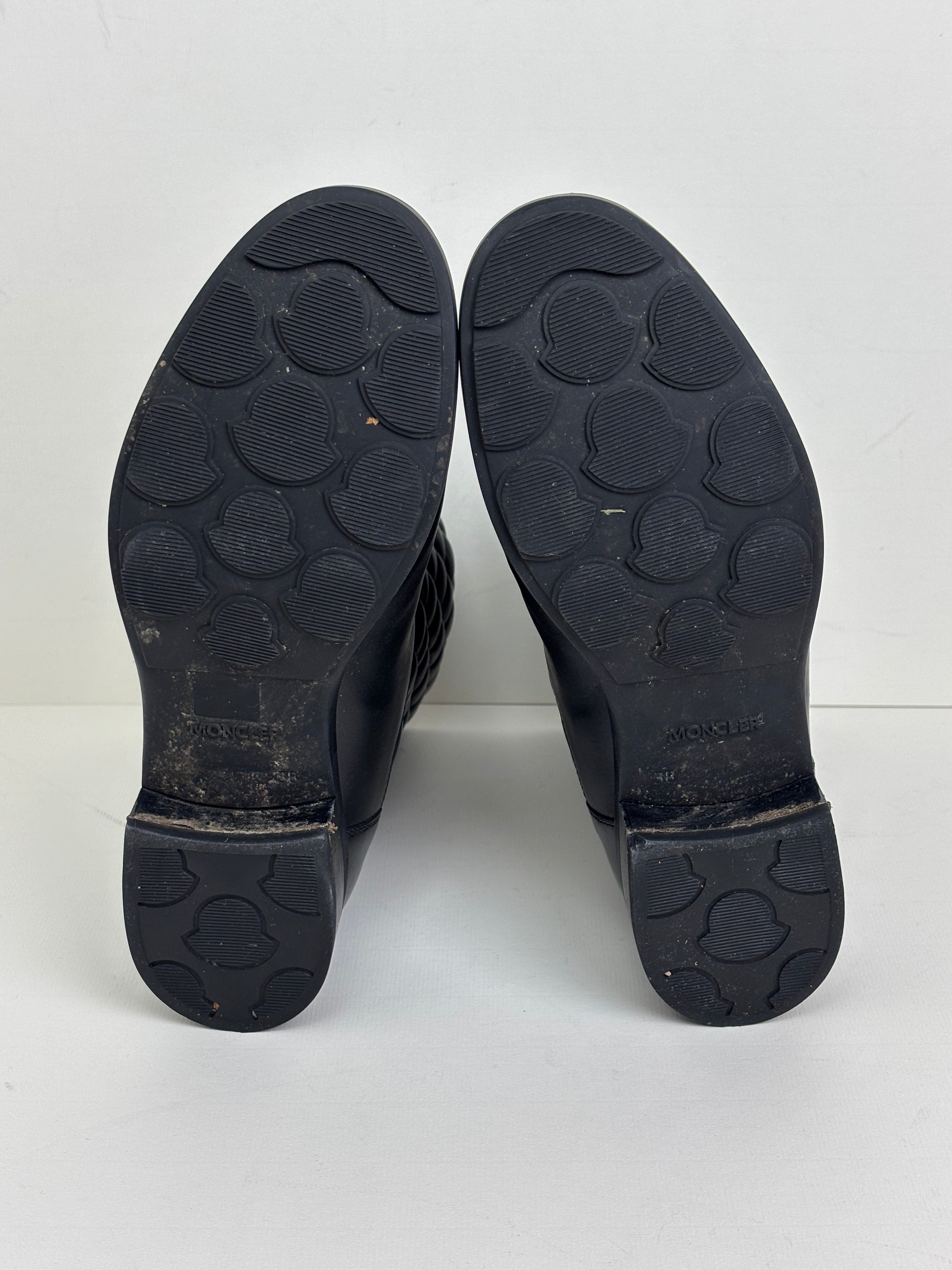 Moncler quilted leather boots - 5 UK