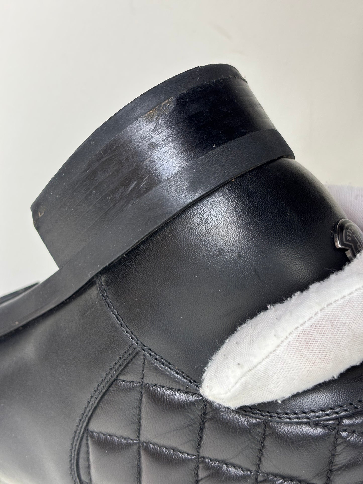 Moncler quilted leather boots - 5 UK