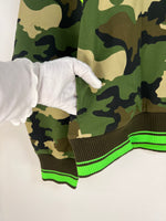 Load image into Gallery viewer, Dolce &amp; Gabbana camouflage jumper - L
