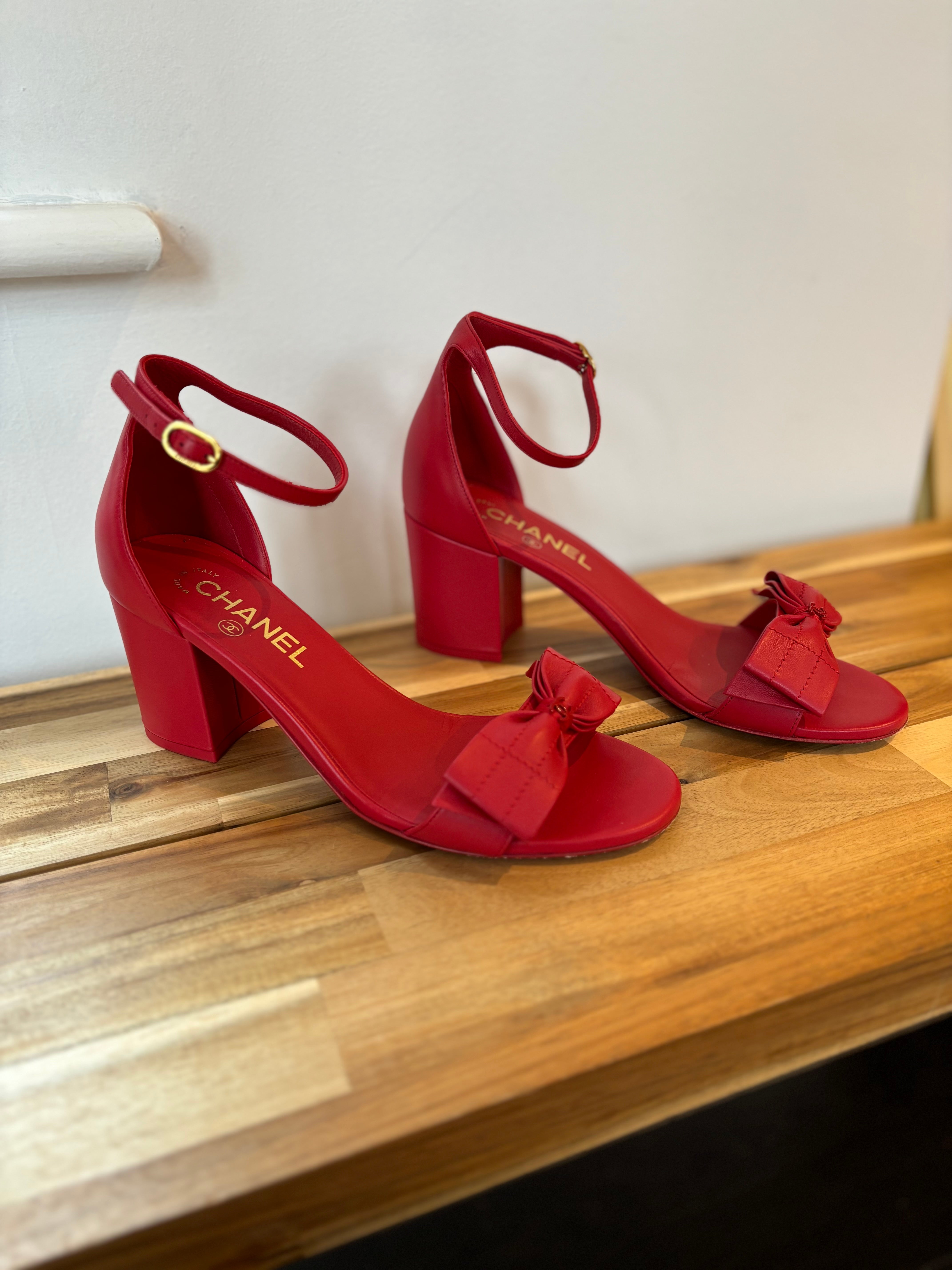 Chanel red bow sandals - 5 UK