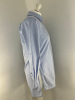 Load image into Gallery viewer, Gucci light blue shirt - M
