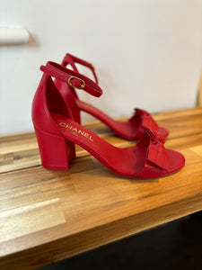 Chanel red bow sandals - 5 UK