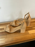 Load image into Gallery viewer, Chanel beige block heels sandals - 5 UK
