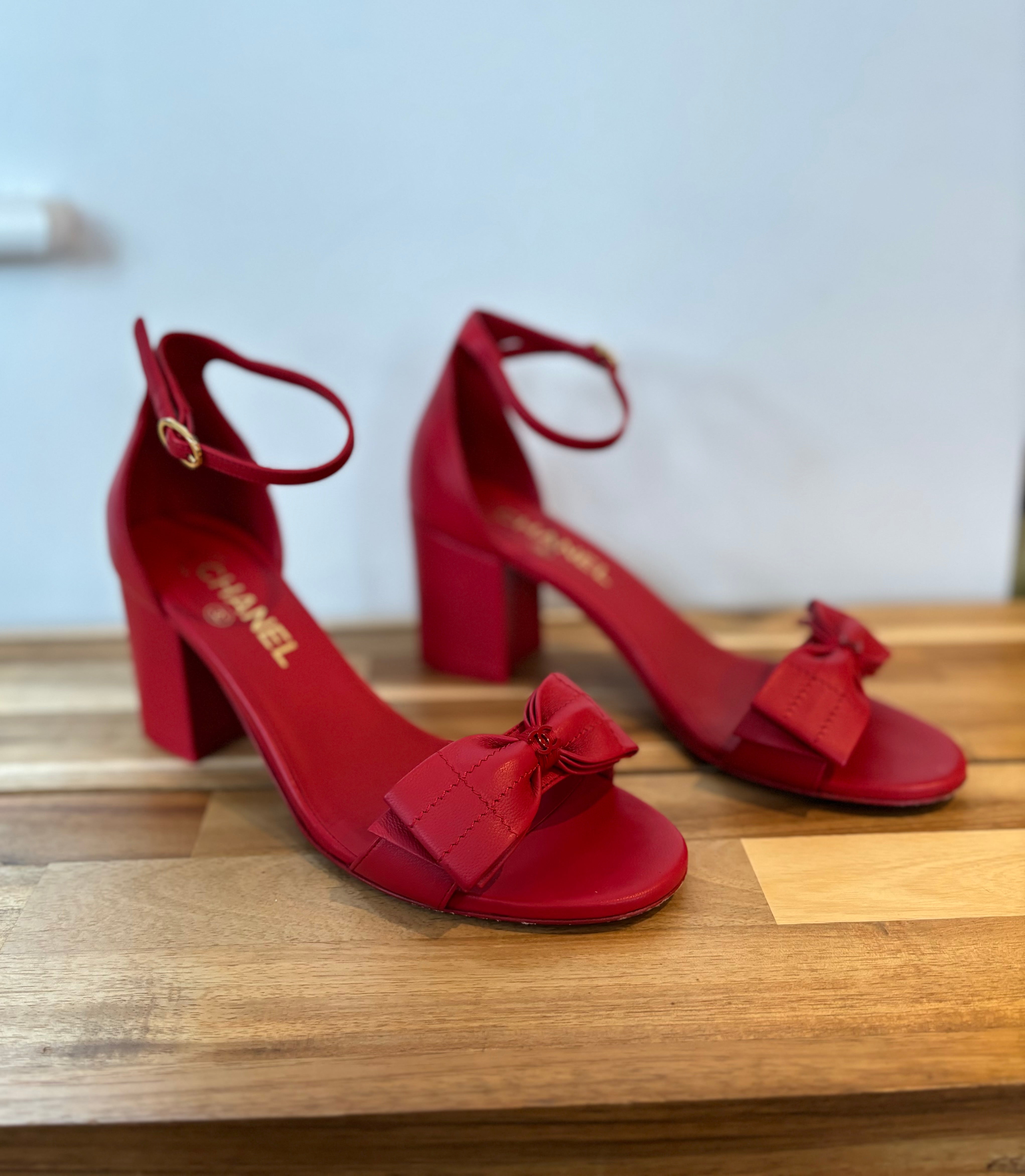 Chanel red bow sandals - 5 UK