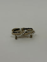 Load image into Gallery viewer, Chanel CC pearl brooch
