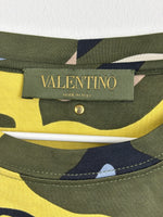 Load image into Gallery viewer, Valentino camouflage t-shirt - M
