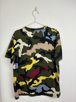 Load image into Gallery viewer, Valentino camouflage t-shirt - M
