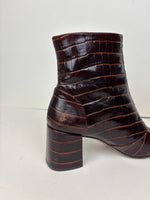 Load image into Gallery viewer, Whistles boots - 5 UK
