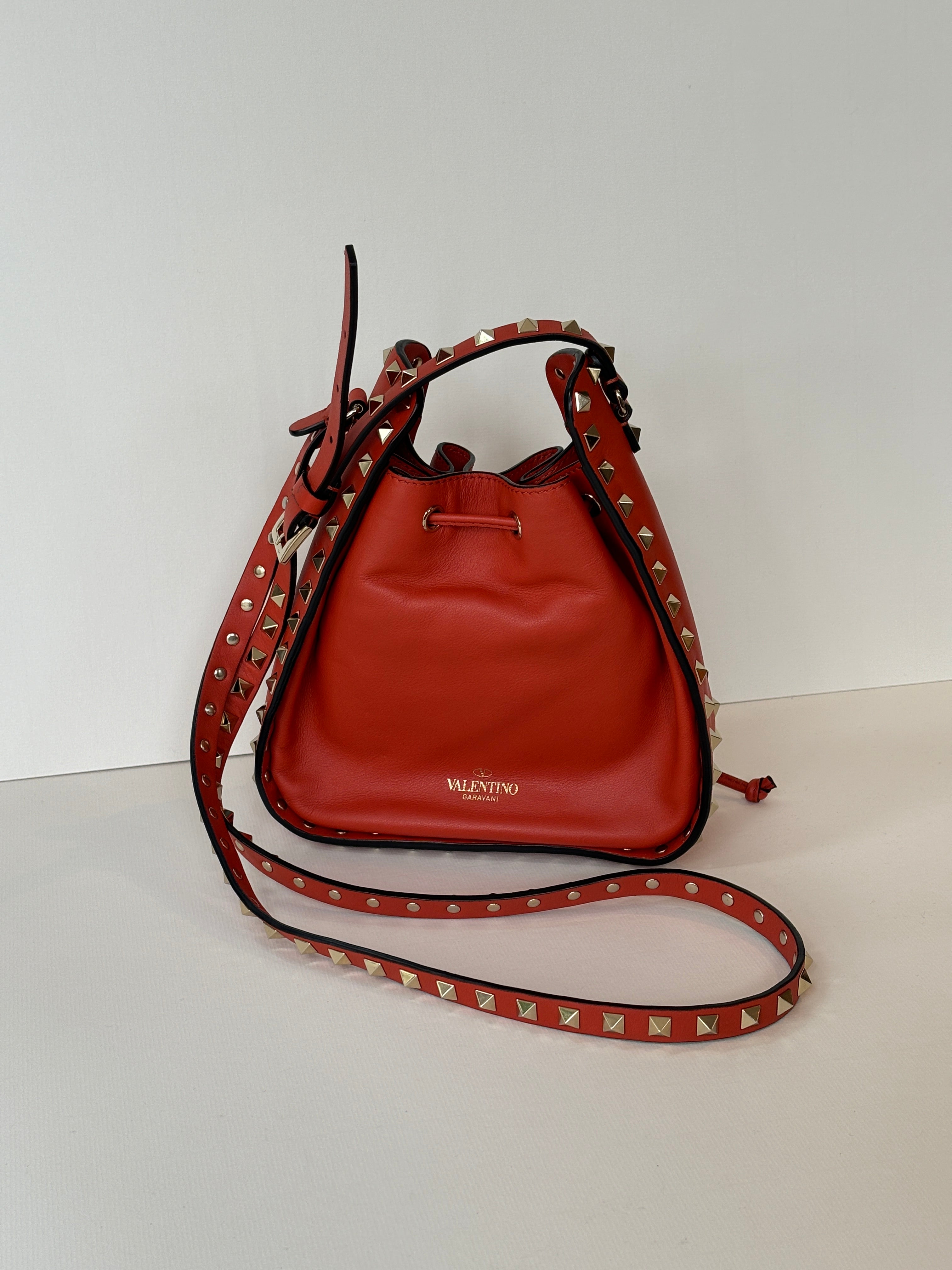 valentino-rockstud-bucket-bag