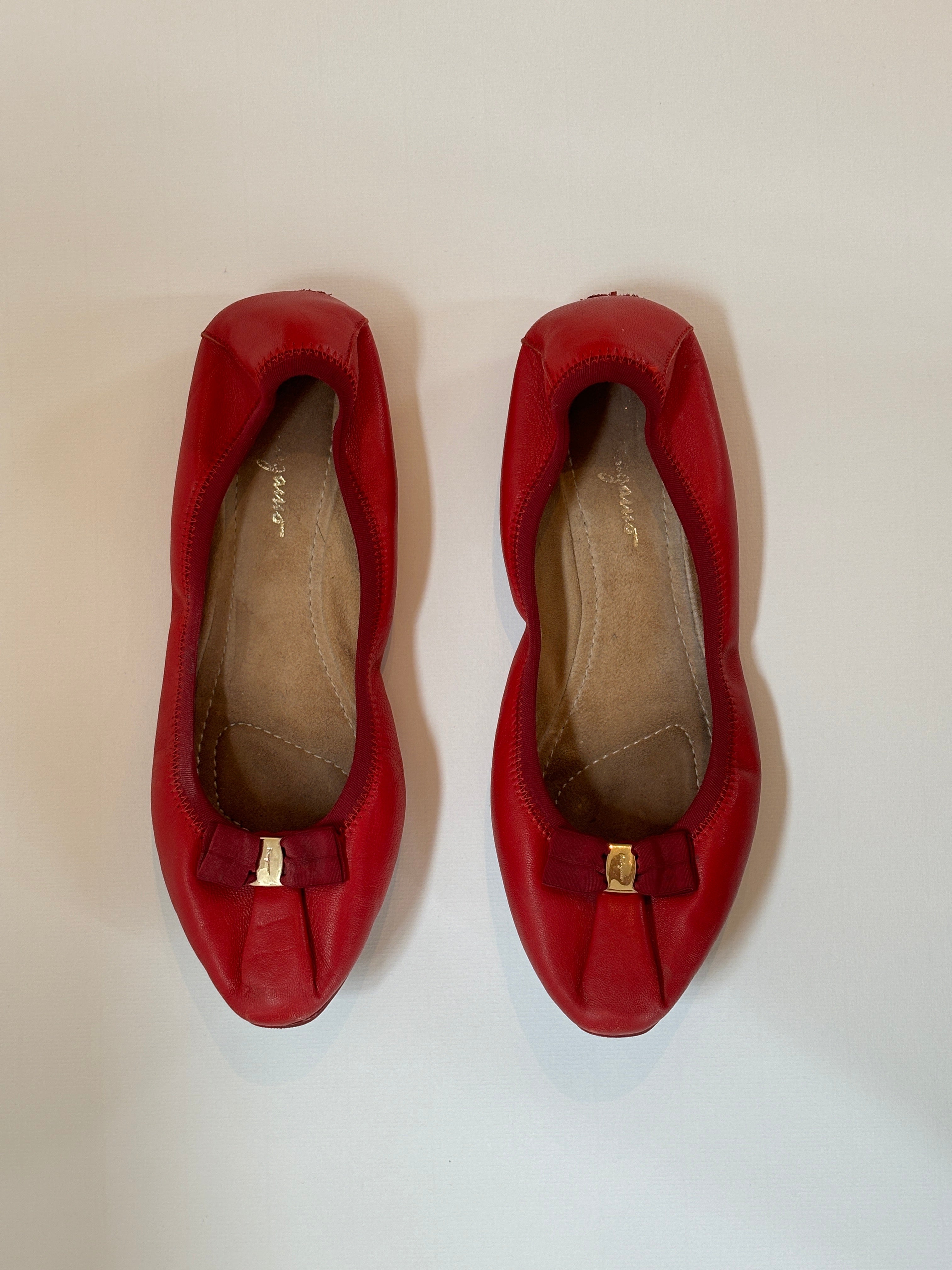 Ferragamo red ballerinas - 5 UK