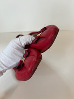 Load image into Gallery viewer, Ferragamo red ballerinas - 5 UK
