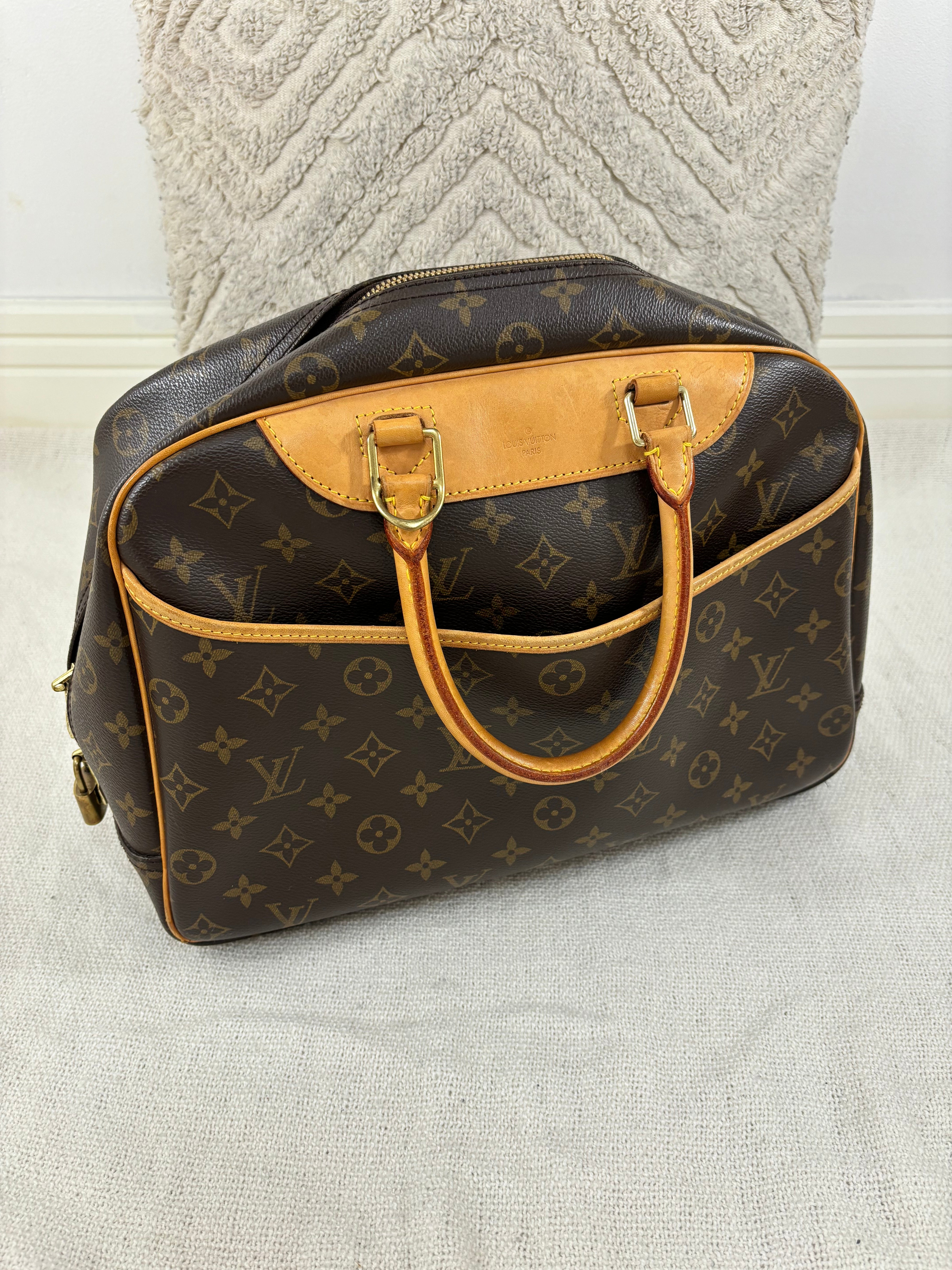 louis-vuitton-bag