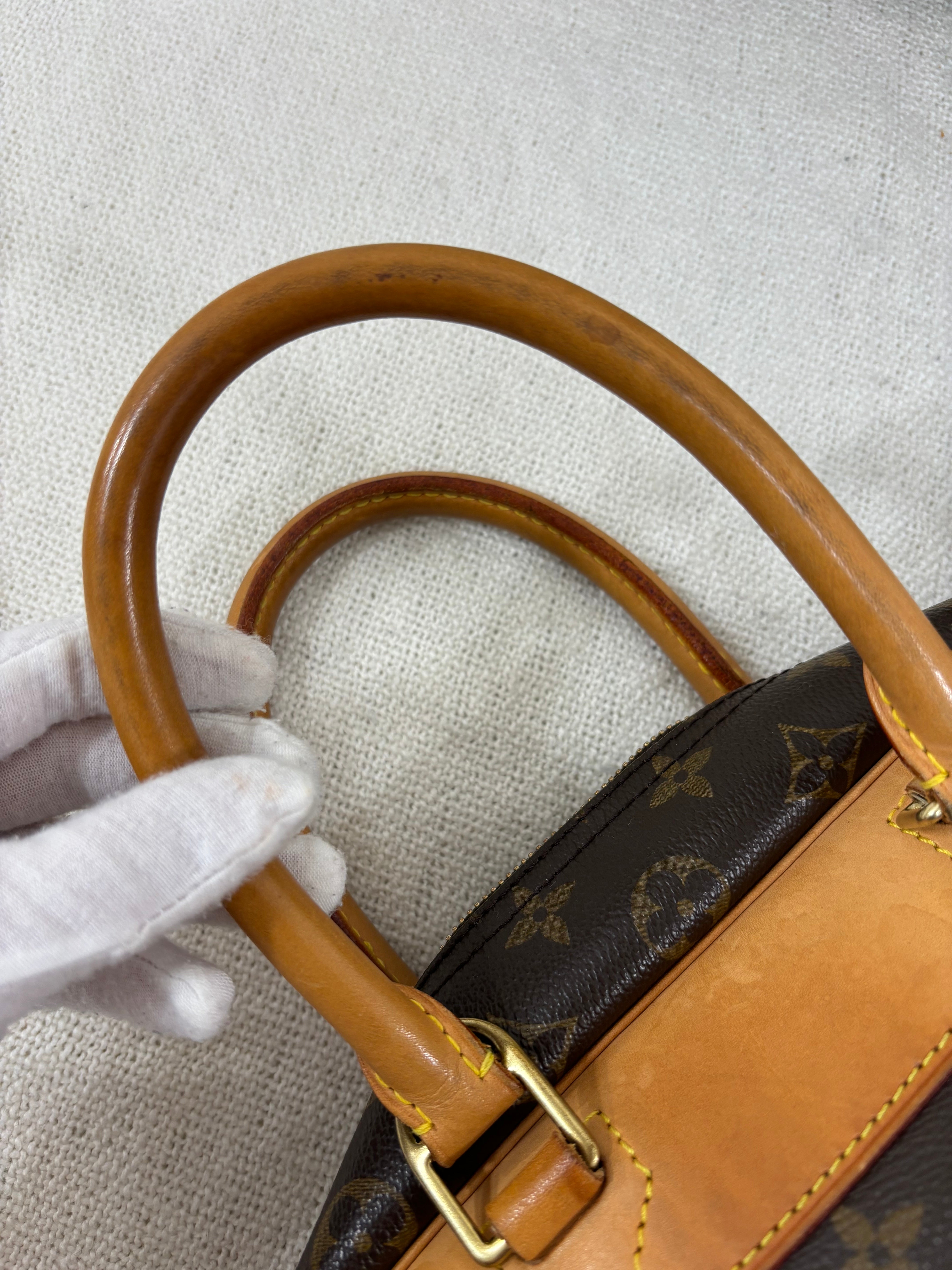 Louis Vuitton Monogram Deauville bag