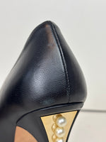 Load image into Gallery viewer, Chanel black leather cap toe pumps - 6 UK
