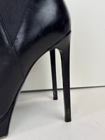 Load image into Gallery viewer, Saint Laurent black ankle boots - 6 UK
