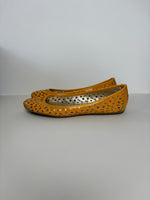 Load image into Gallery viewer, Jimmy Choo yellow ballerinas - 6 UK
